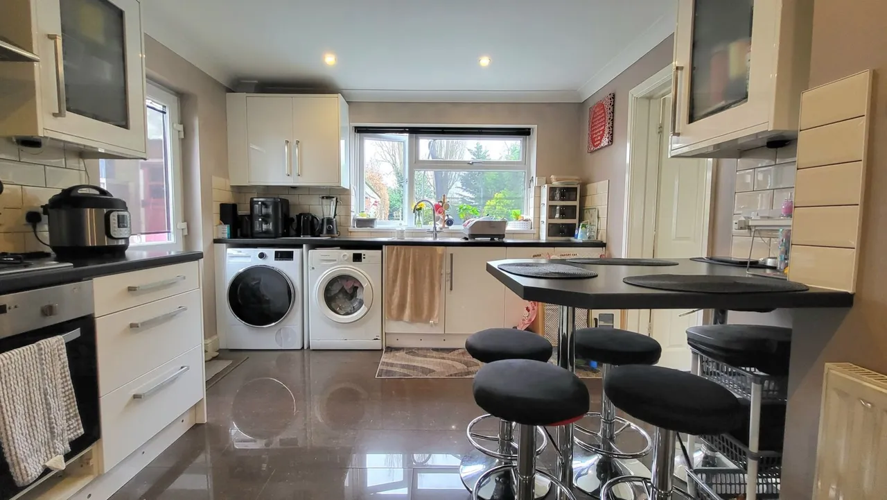 Ledbury Road, Netherton, Peterborough, PE3, photo 6