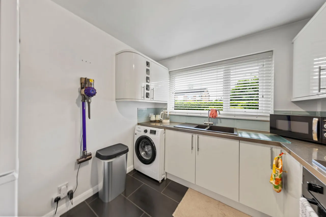 Littleton Close, Great Sankey, Warrington, Warrington, WA5 1HB, photo 6