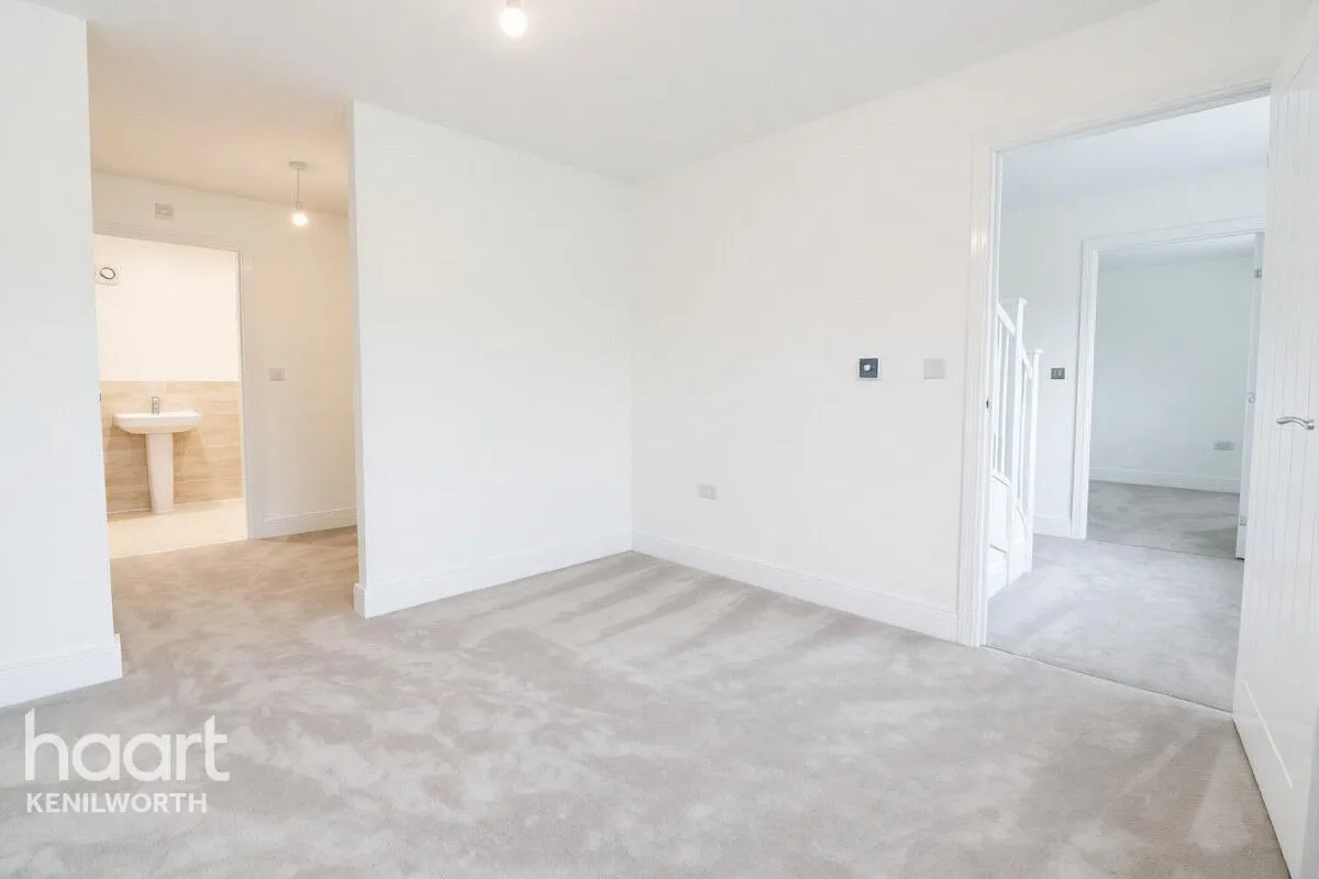 Kenilworth, CV8, photo 10