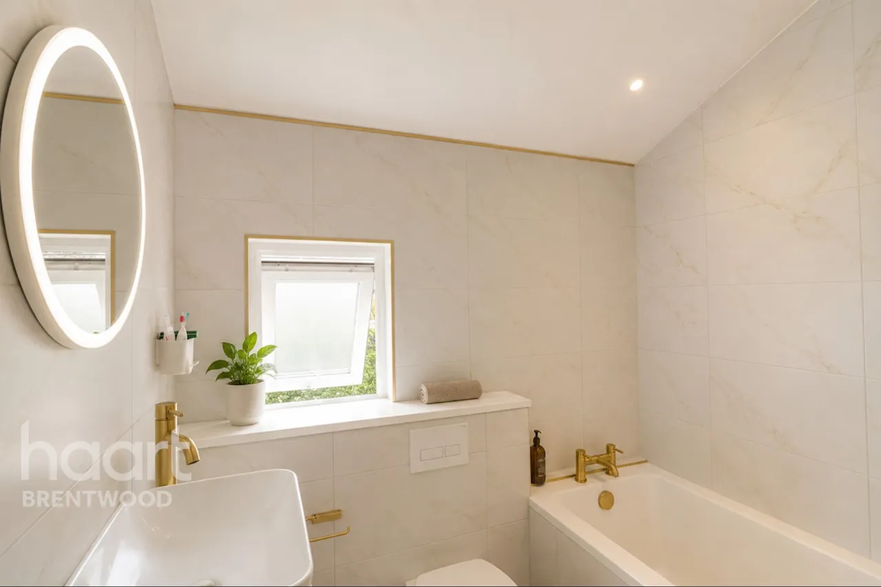 Warescot Road, Brentwood, CM15, photo 20