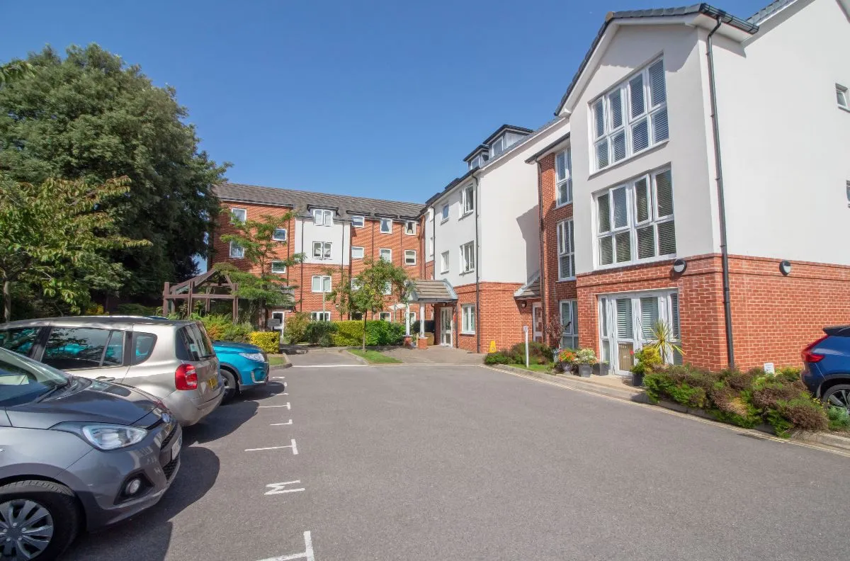 1A Beaconsfield Road, Waterlooville, PO7 7FB, photo 9