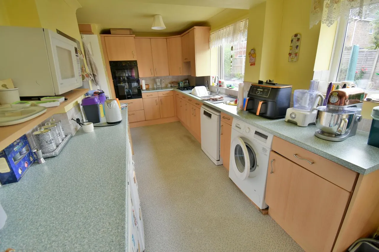 Fitzpain Close, BH22, photo 4