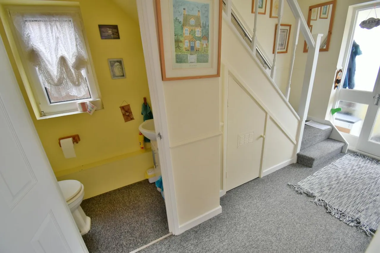 Fitzpain Close, BH22, photo 7