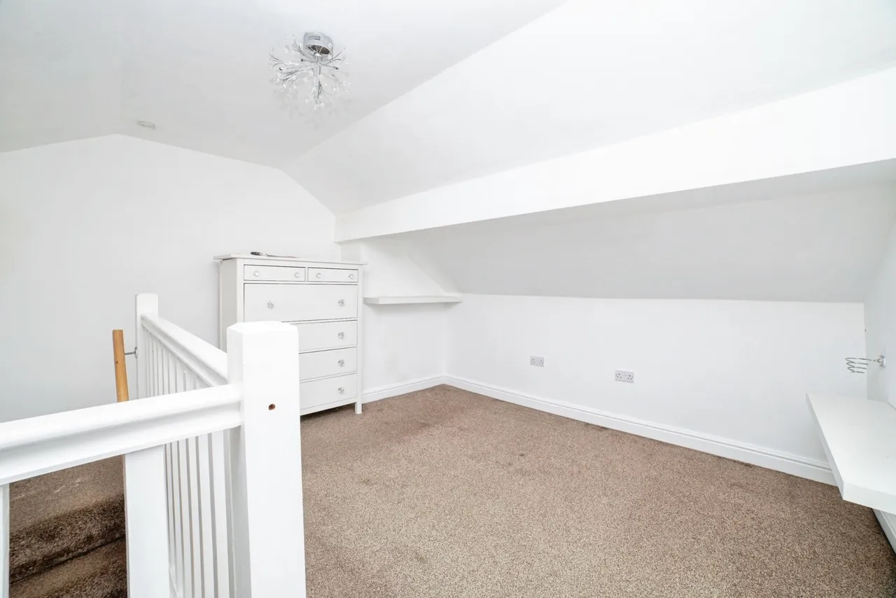 Stuart Street, Sutton-in-Ashfield, NG17, photo 16