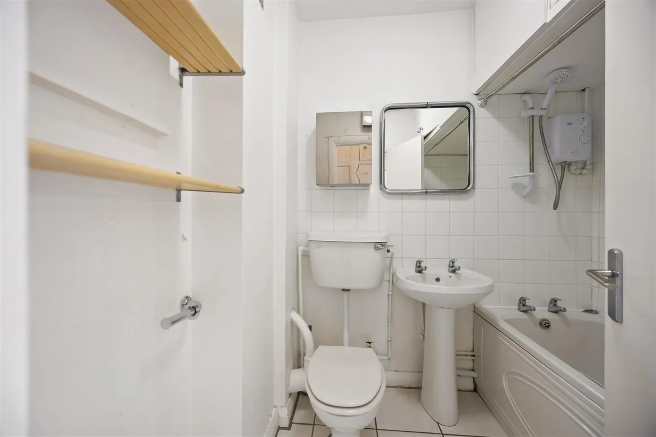 Haverstock Hill, London NW3 4RS, photo 10