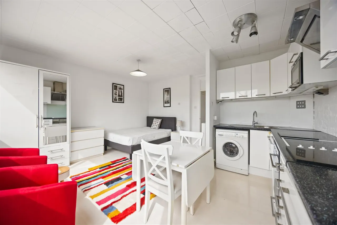 Haverstock Hill, London NW3 4RS, photo 7