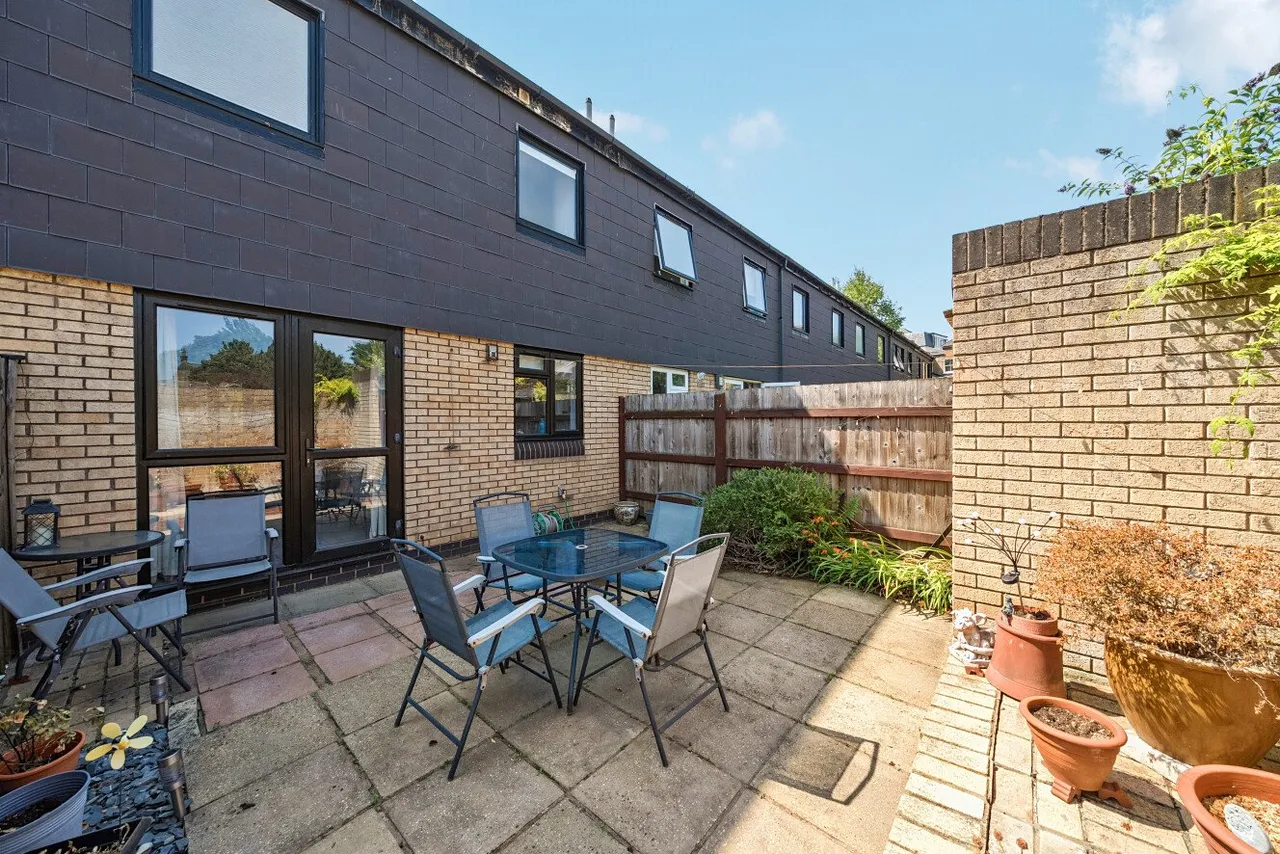 Ericcson Close, Wandsworth, SW18, photo 4