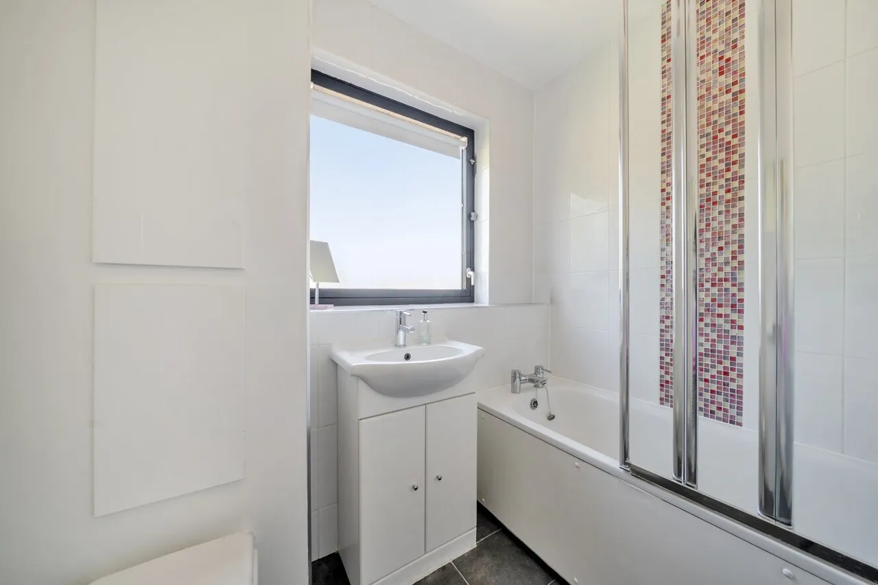 Ericcson Close, Wandsworth, SW18, photo 9