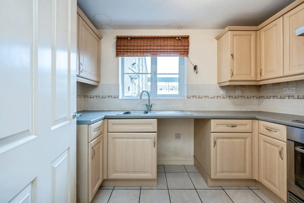 Crowe Road, Bedford, Bedfordshire, MK40, photo 5