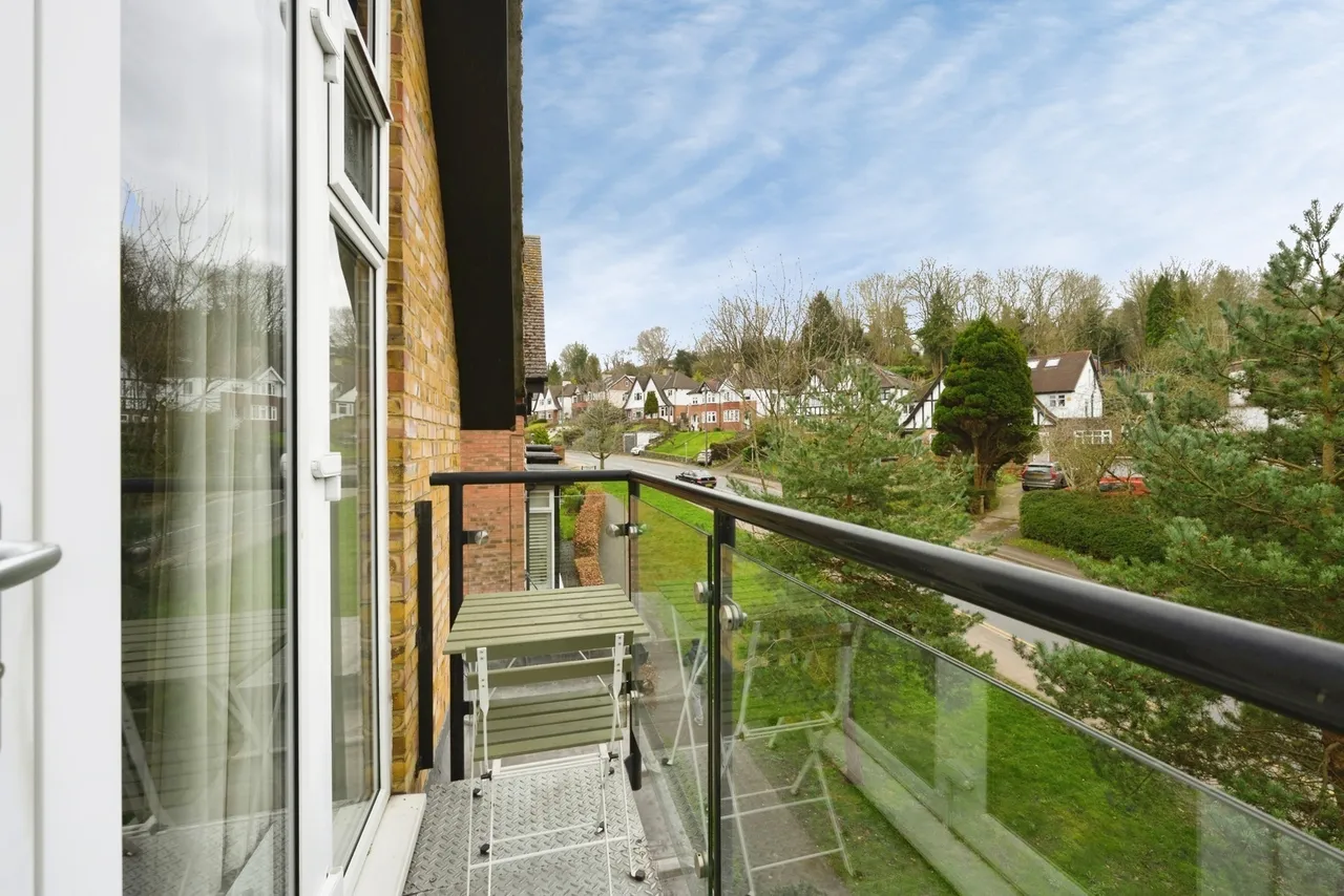 Roundburrow Close, Warlingham, Surrey, CR6, photo 6