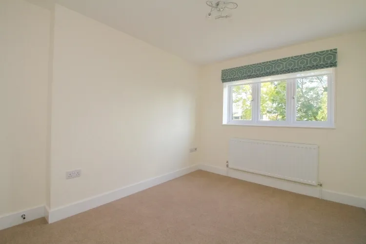 Oxford Road, Kidlington, OX5, photo 8