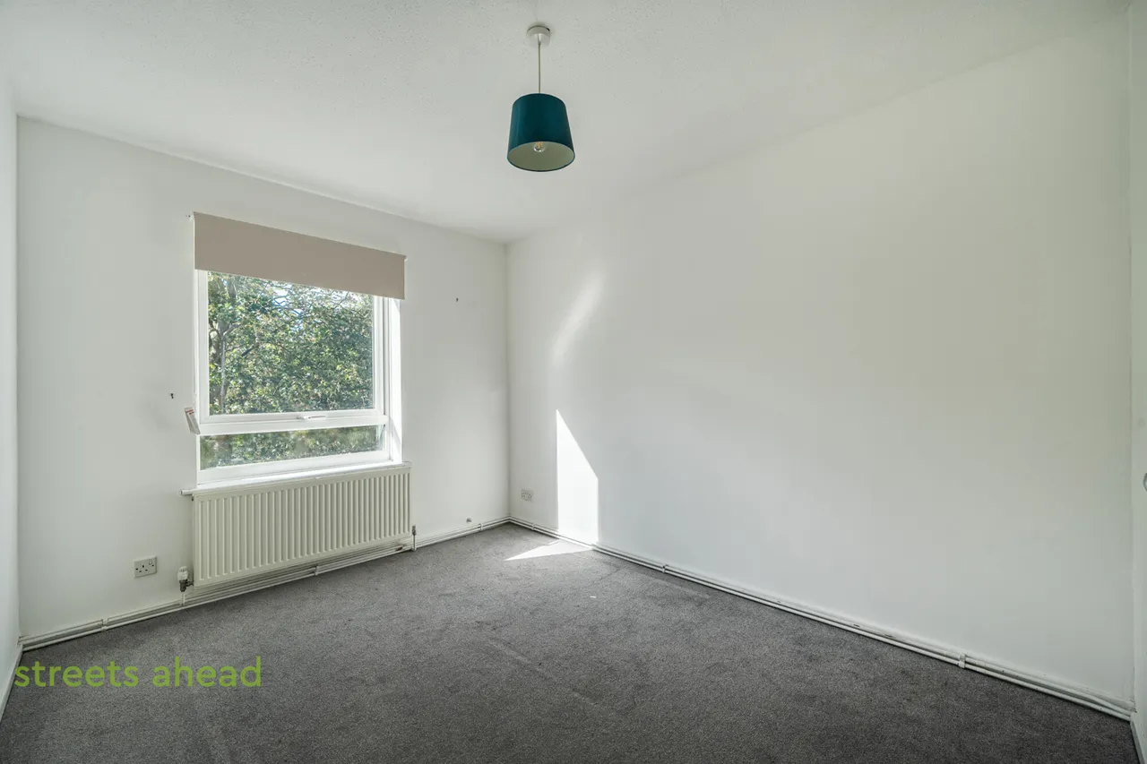 Addiscombe Road, Croydon, CR0, photo 8
