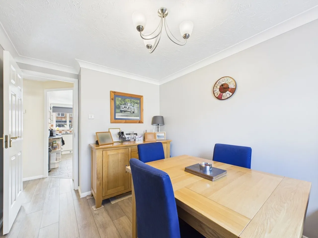 Bed Detached Home, Bordon, GU35, photo 5