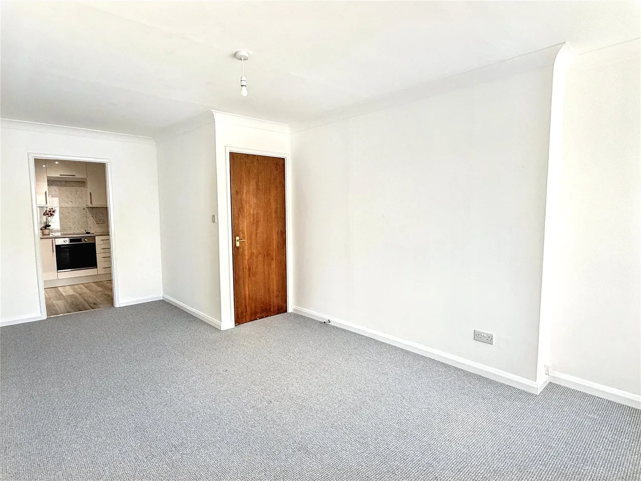 Gillings Court, 36 Wood Street, High Barnet, Hertfordshire, EN5 4BU, photo 6