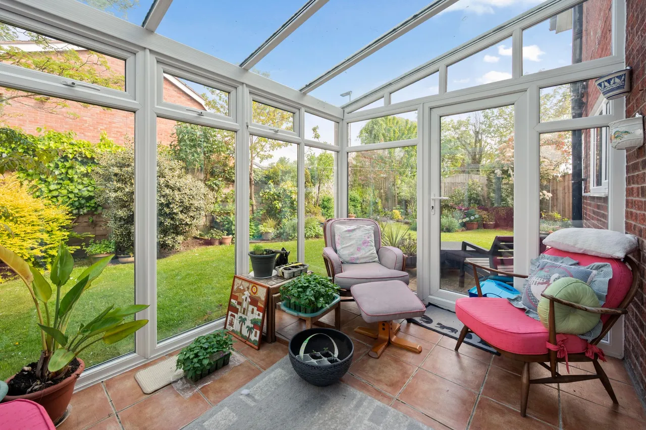 Shropshire Close, Woolston, Warrington, WA1 4DY, photo 13