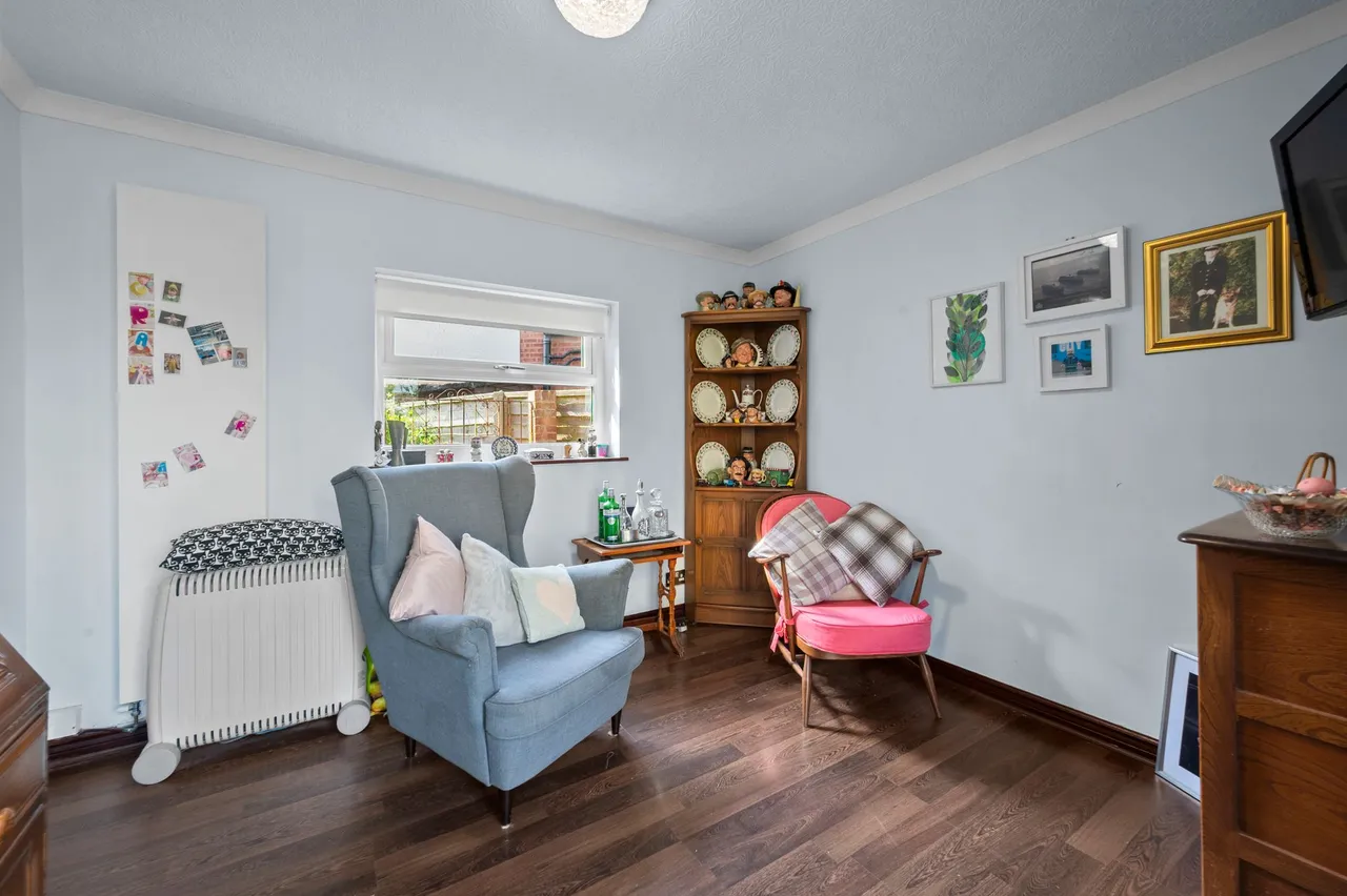 Shropshire Close, Woolston, Warrington, WA1 4DY, photo 9