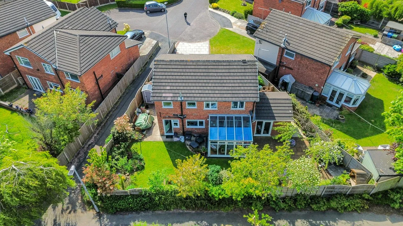 Shropshire Close, Woolston, Warrington, WA1 4DY, photo 26