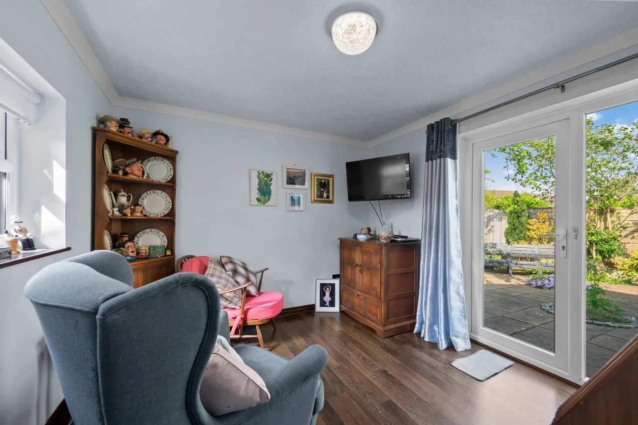 Shropshire Close, Woolston, Warrington, WA1 4DY, photo 8