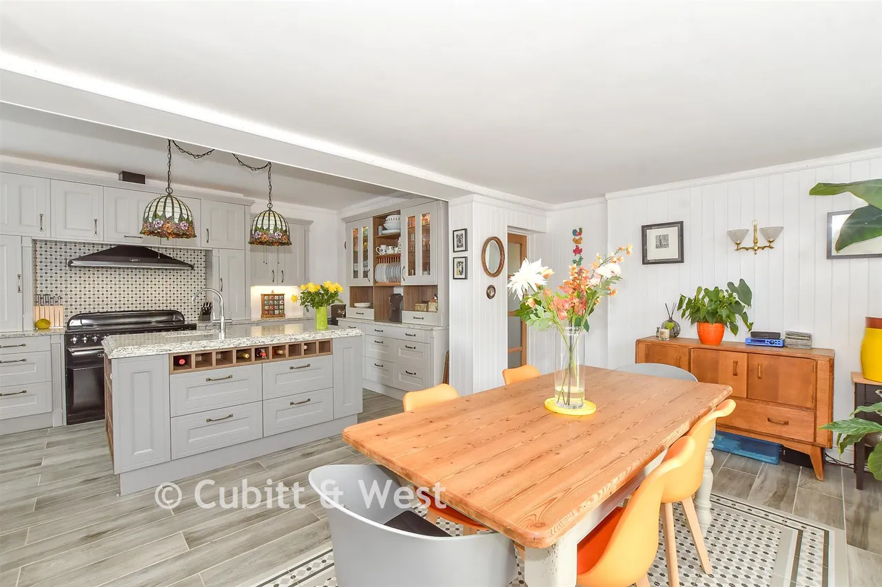 Main Road, Emsworth, PO10, photo 6
