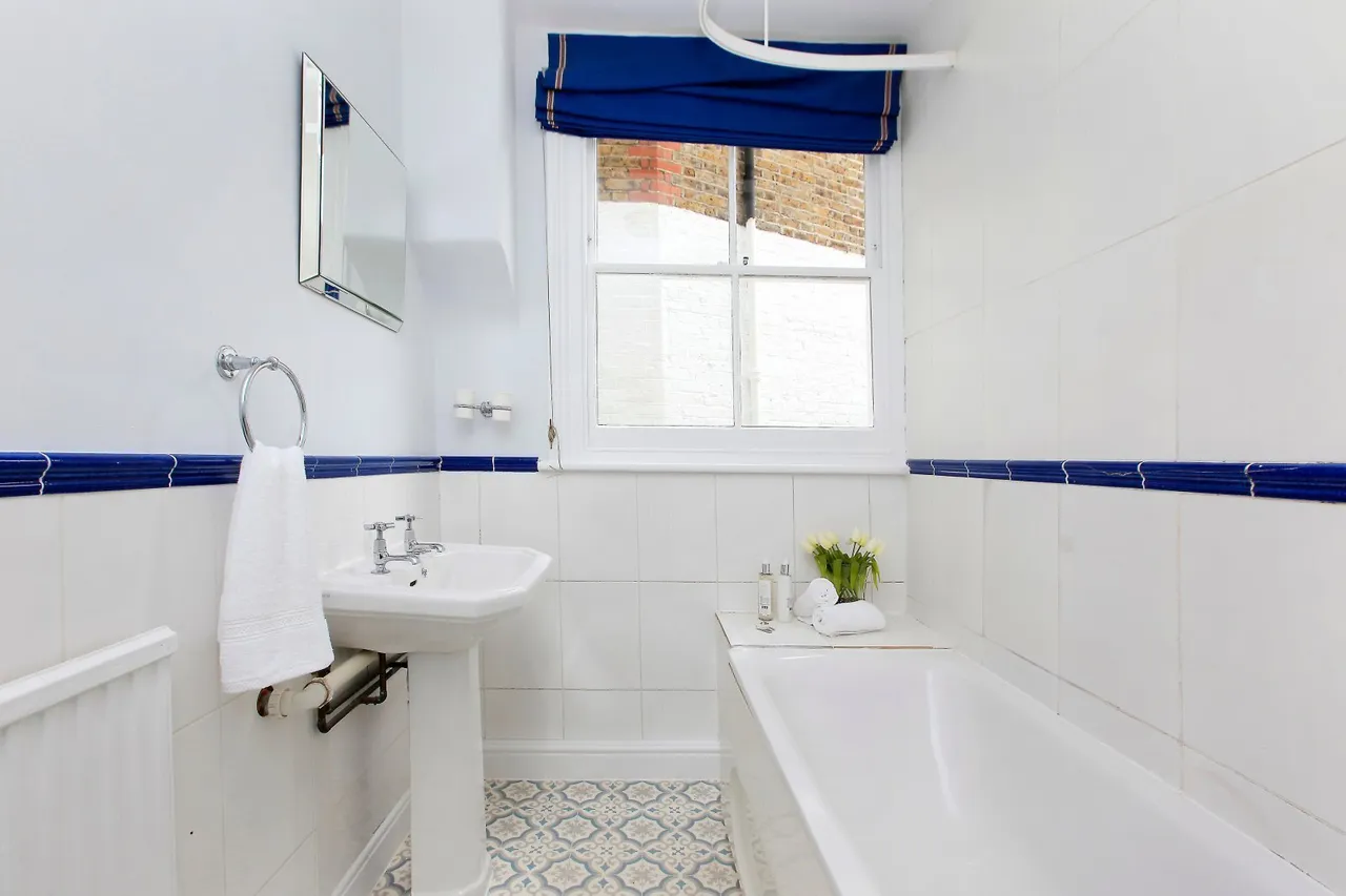Lynn Road, Clapham South, SW12, photo 7