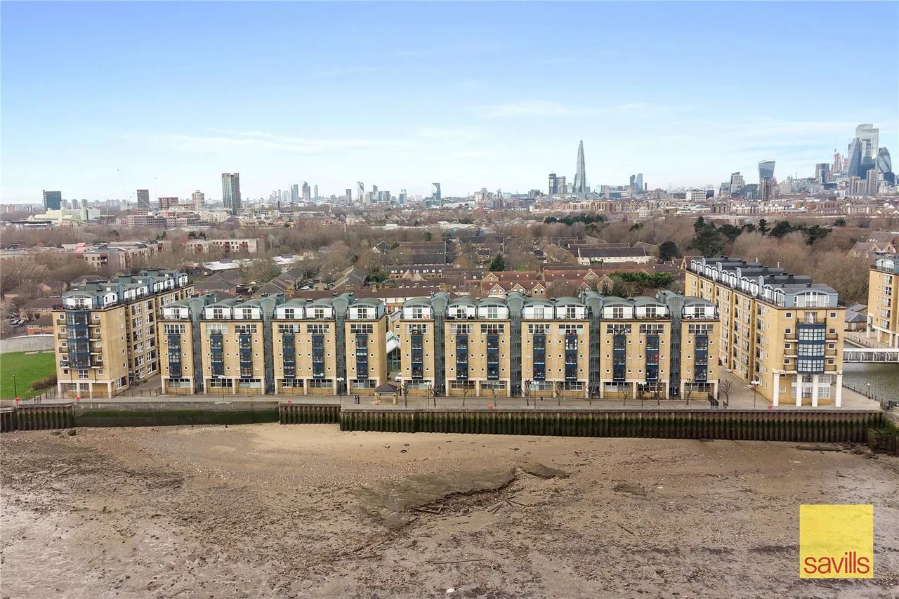 Mermaid Court, Rotherhithe Street, London, SE16 5UB, photo 3