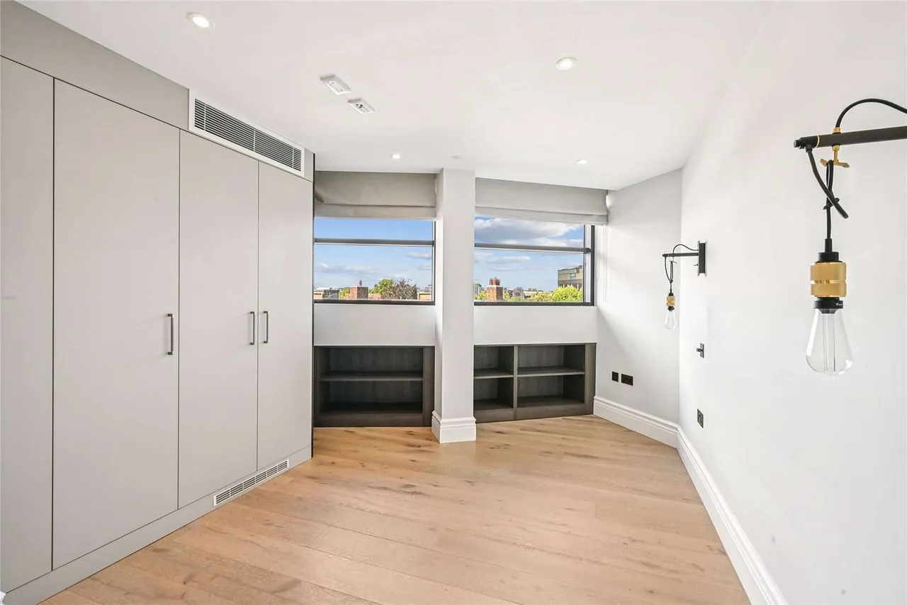 Barons Keep, Gliddon Road, London, W14 9AU, photo 12