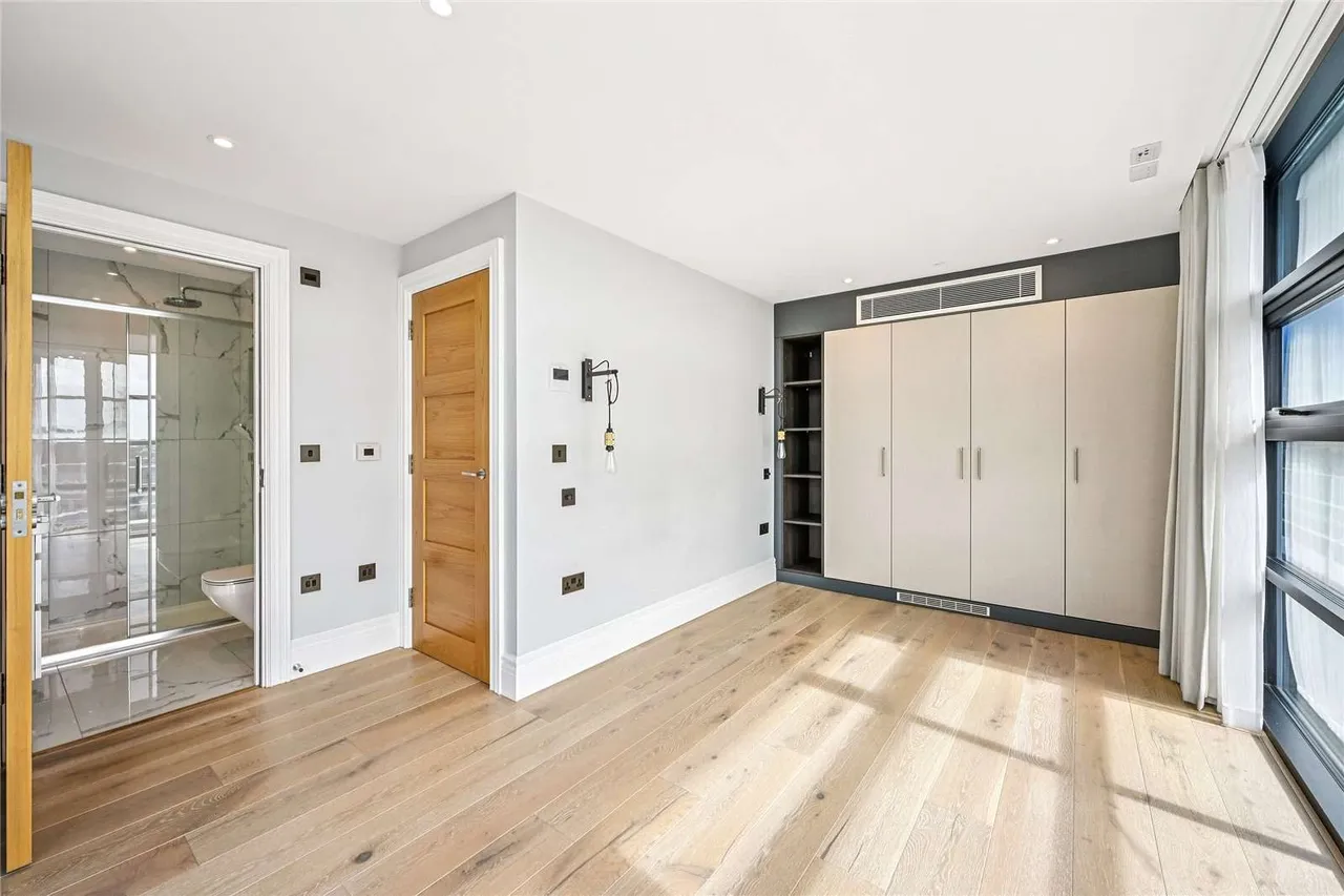 Barons Keep, Gliddon Road, London, W14 9AU, photo 11