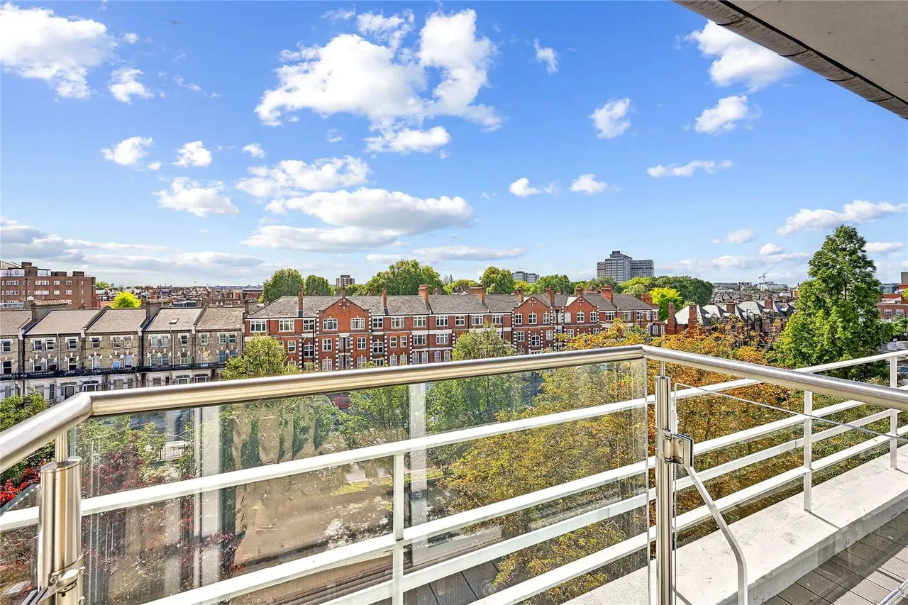 Barons Keep, Gliddon Road, London, W14 9AU, photo 5