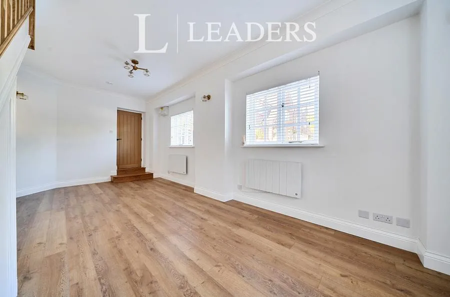 High Street, Nutley, TN22, photo 17