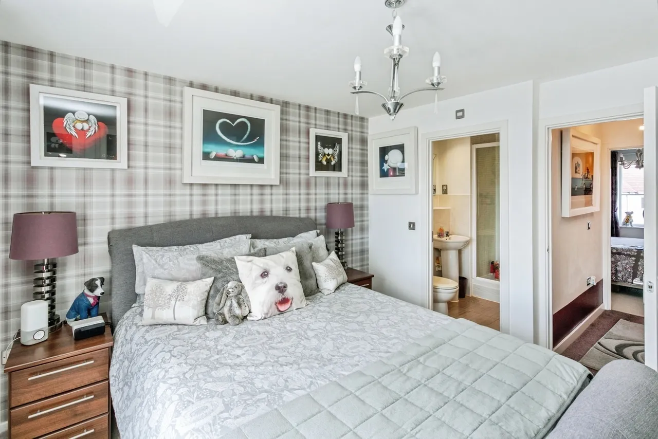 St. Helena Avenue, Newton Leys, Bletchley, Milton Keynes, MK3, photo 12