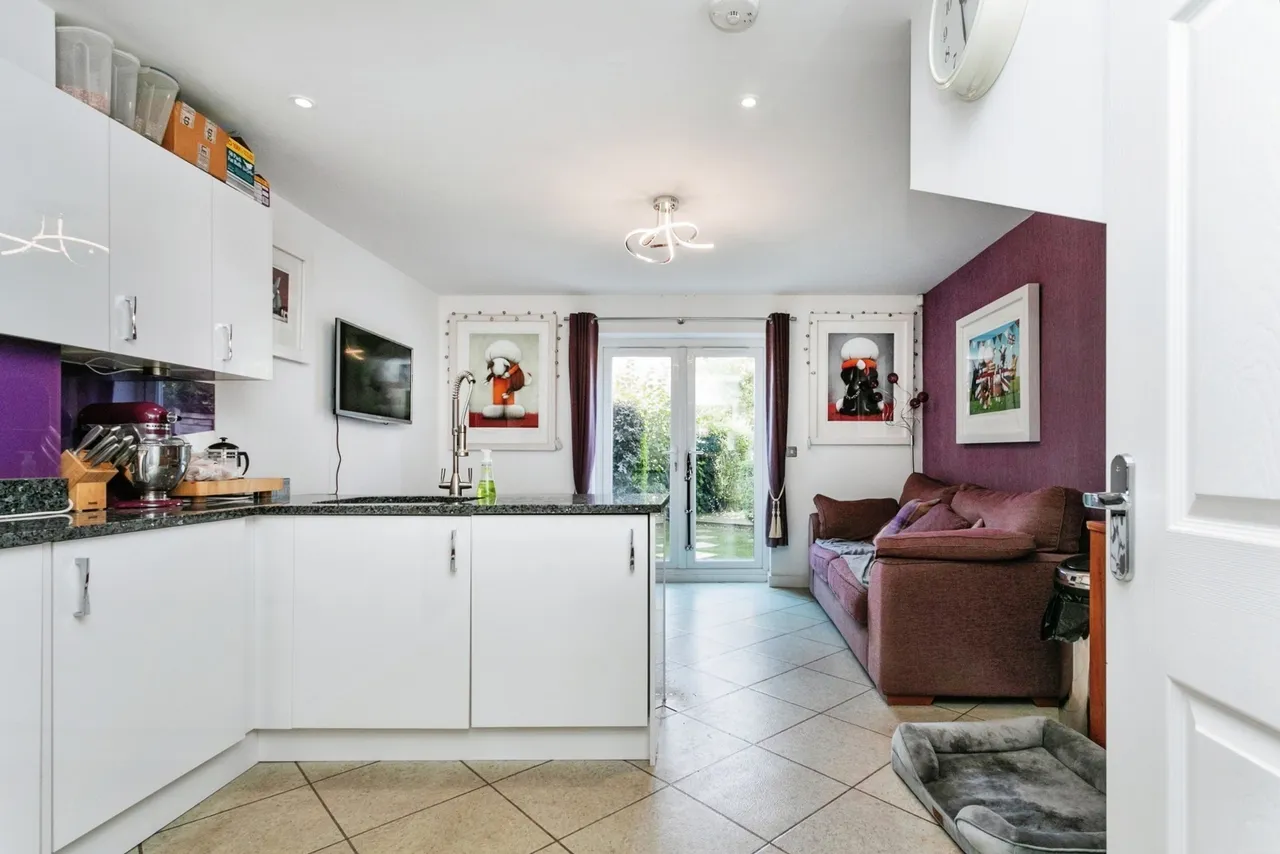 St. Helena Avenue, Newton Leys, Bletchley, Milton Keynes, MK3, photo 5