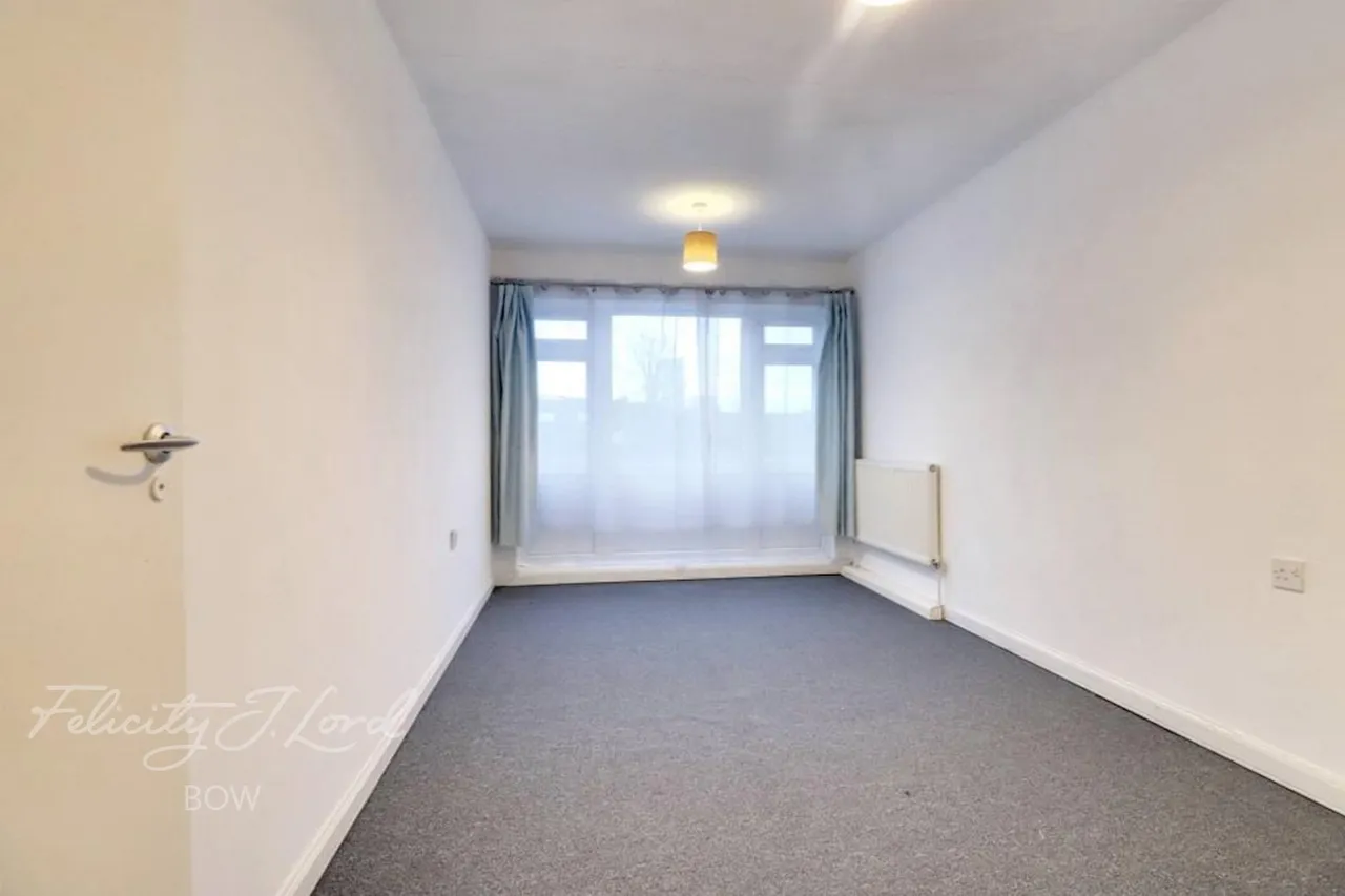 Addington Road, E3, photo 6