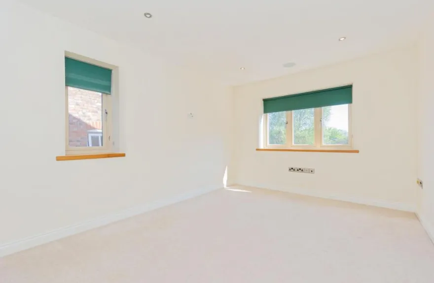 Knutsford Road, Alderley Edge, photo 10