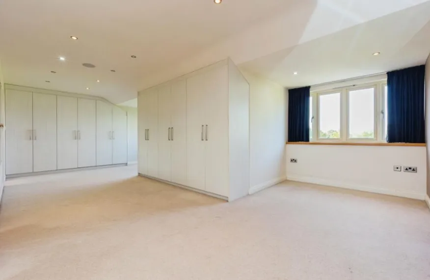 Knutsford Road, Alderley Edge, photo 6