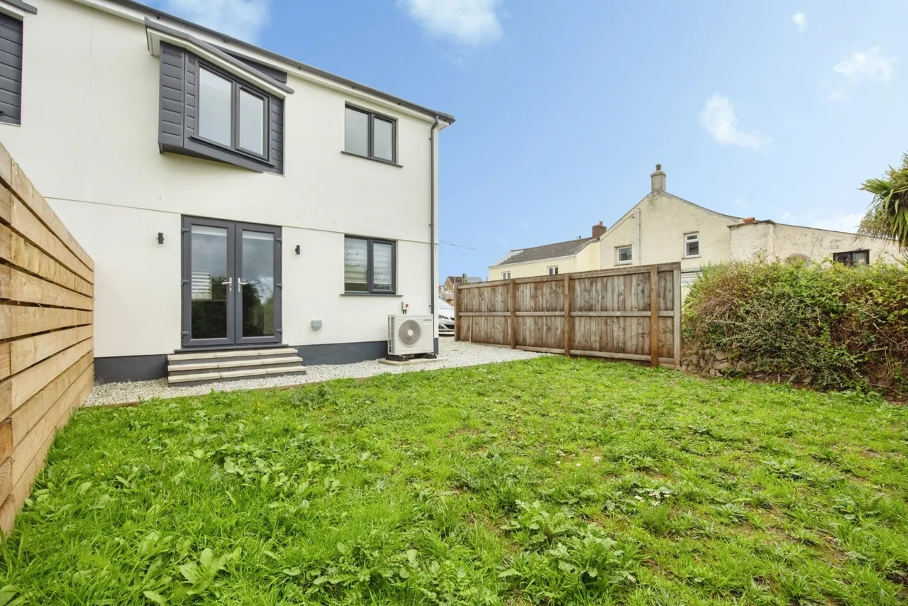 Sandy Hill, St. Austell, PL25, photo 17