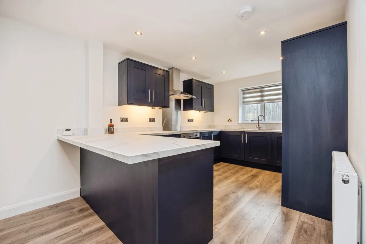 Sandy Hill, St. Austell, PL25, photo 9