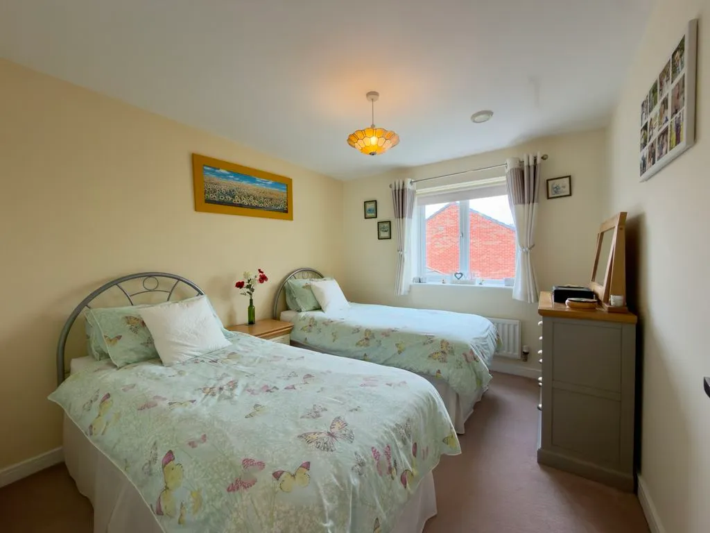 For SaleGrove Farm Drive, Adlington, photo 7