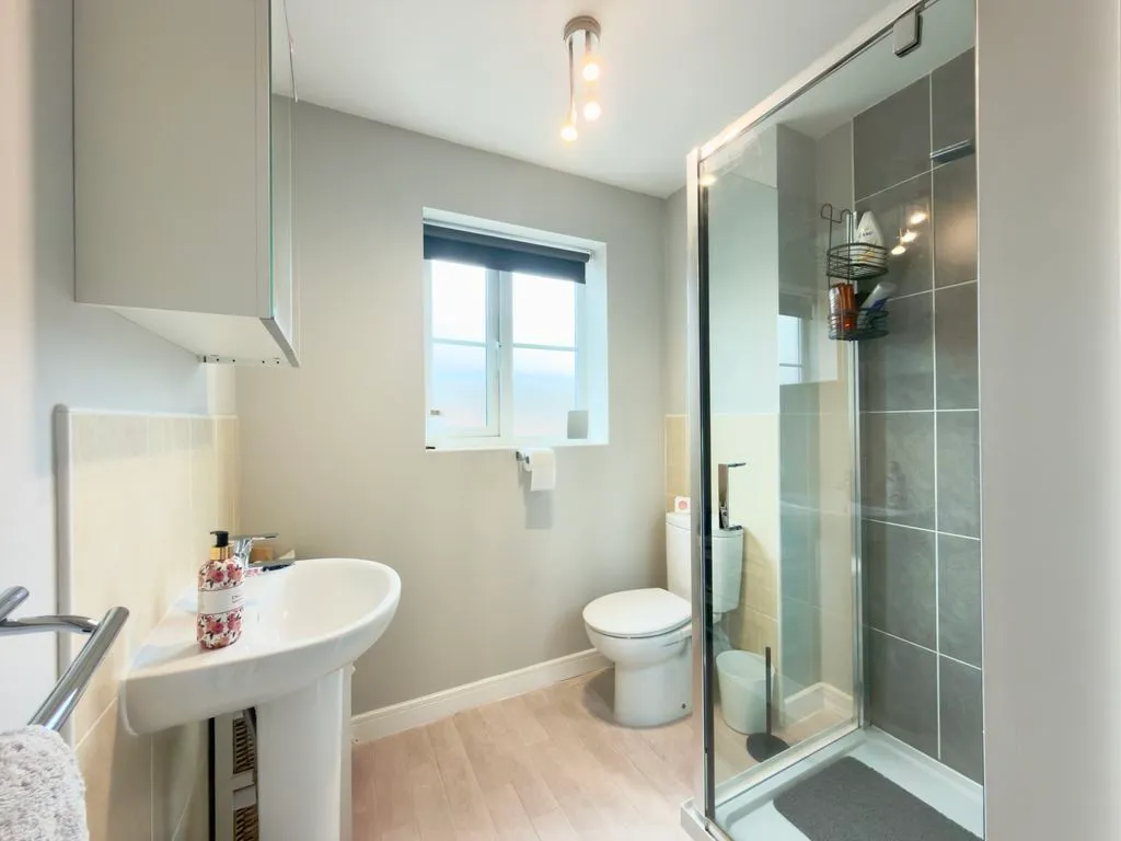For SaleGrove Farm Drive, Adlington, photo 8