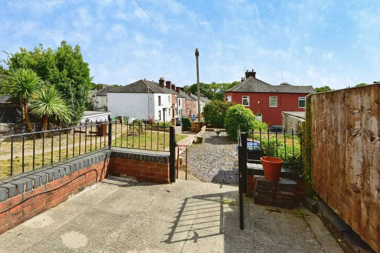 Boothenwood Terrace, STOKE-ON-TRENT, Staffordshire, ST4, photo 15