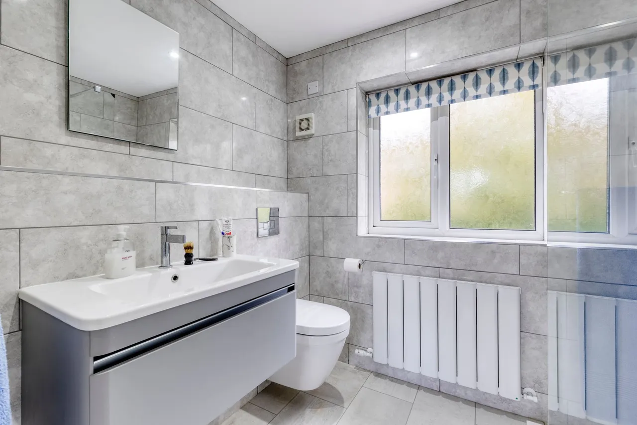 Hefferston Rise, Northwich, photo 20