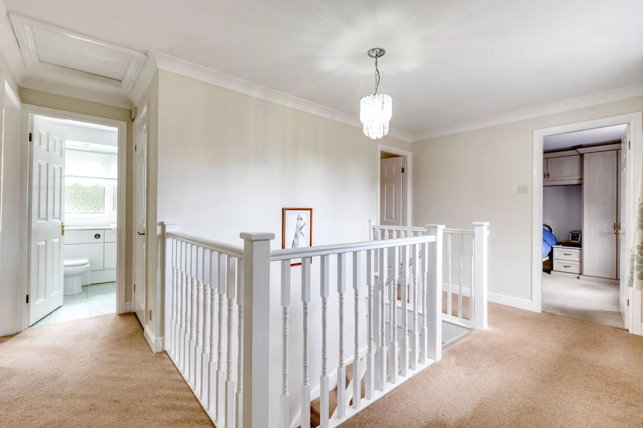 Hefferston Rise, Northwich, photo 17
