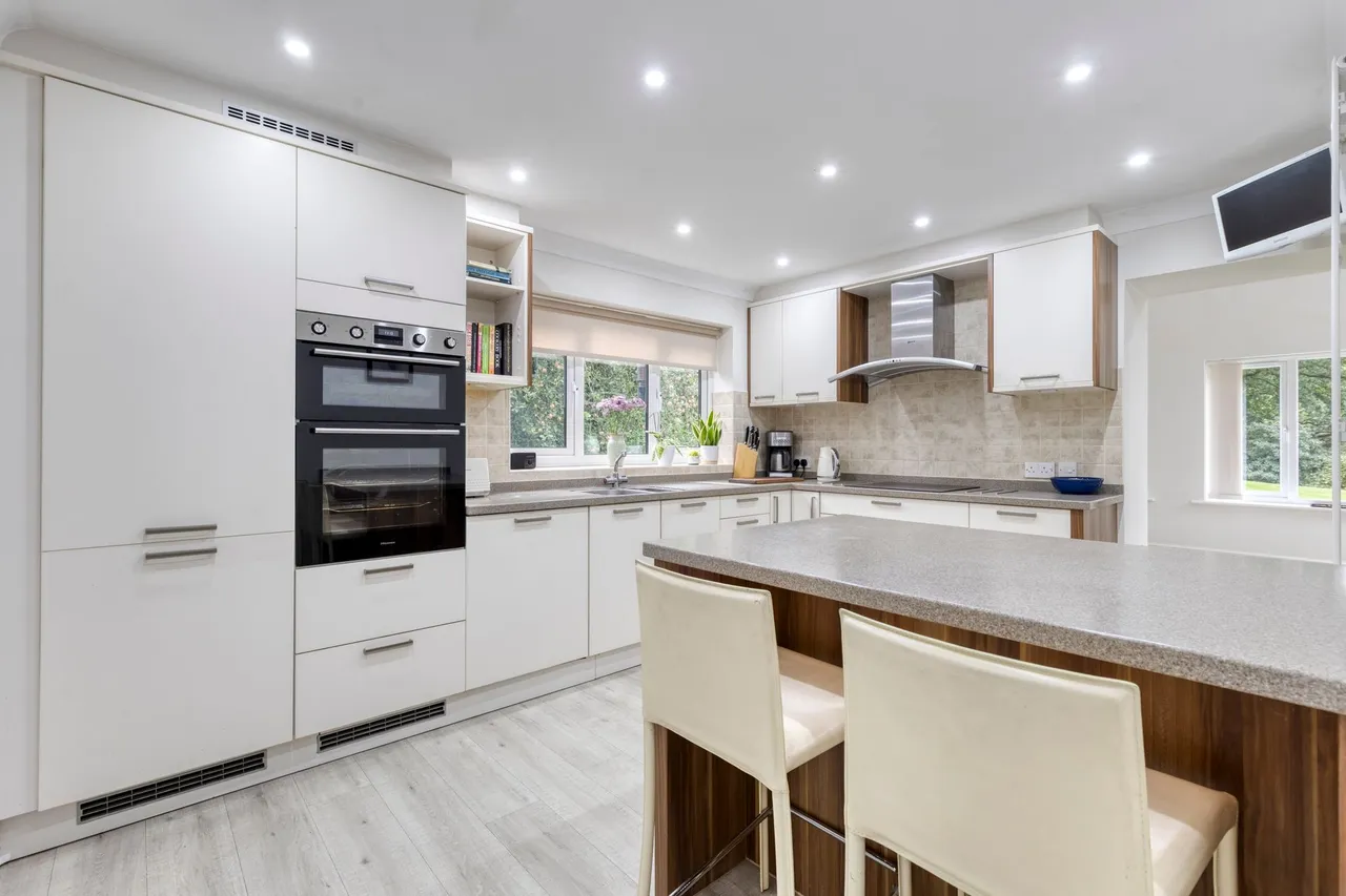 Hefferston Rise, Northwich, photo 8