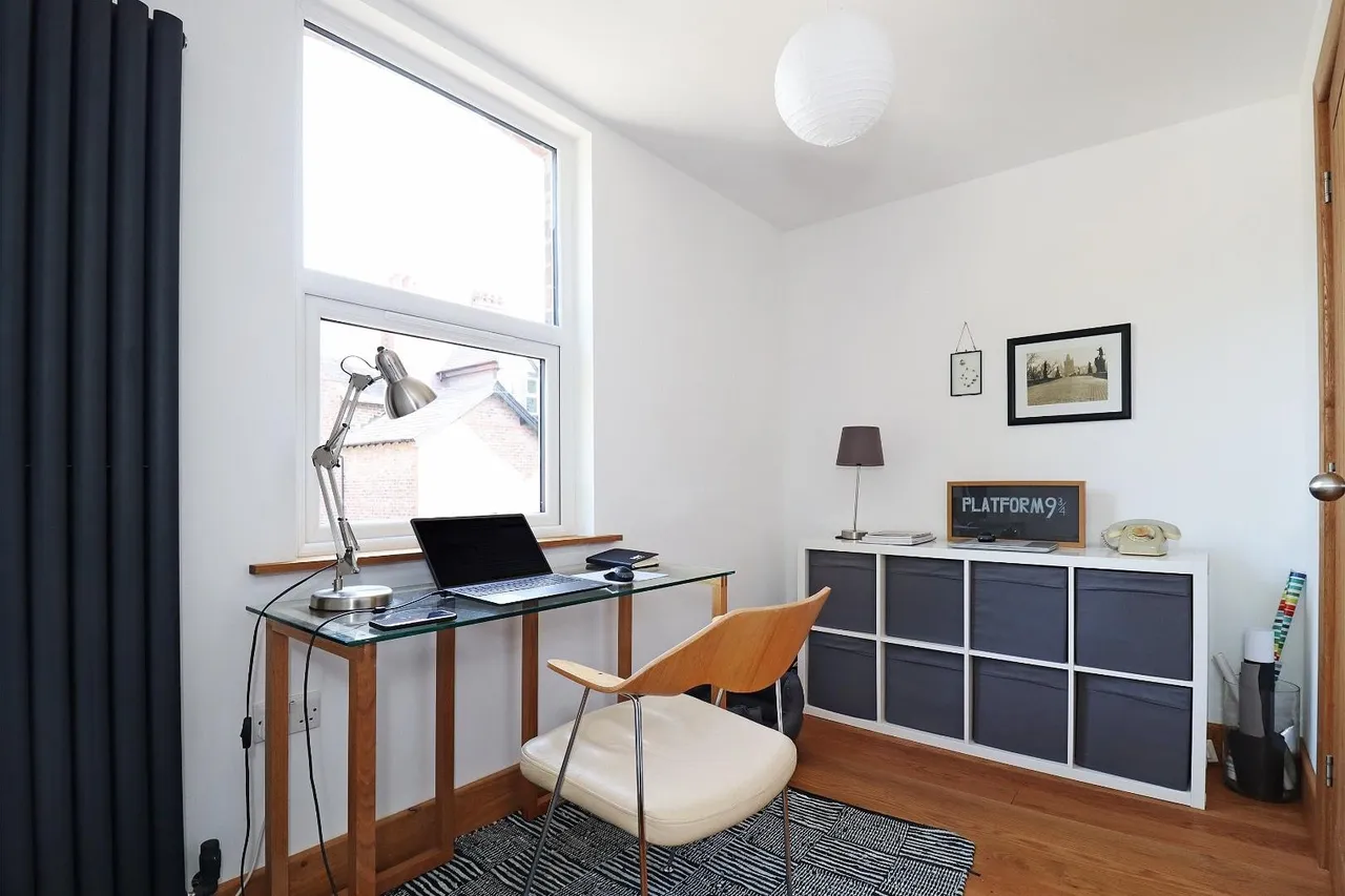 Hale Road, Hale, Cheshire WA15 9HQ, photo 7
