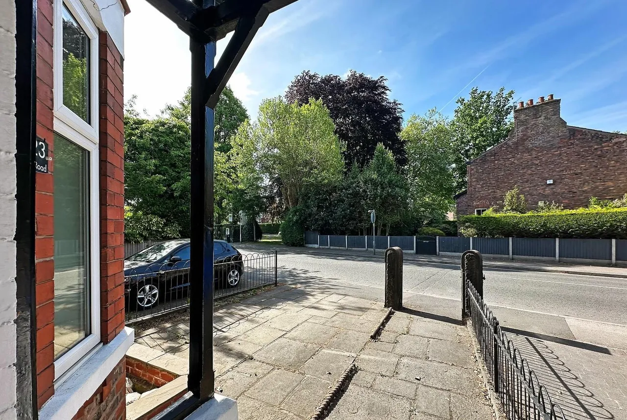 Hale Road, Hale, Cheshire WA15 9HQ, photo 16