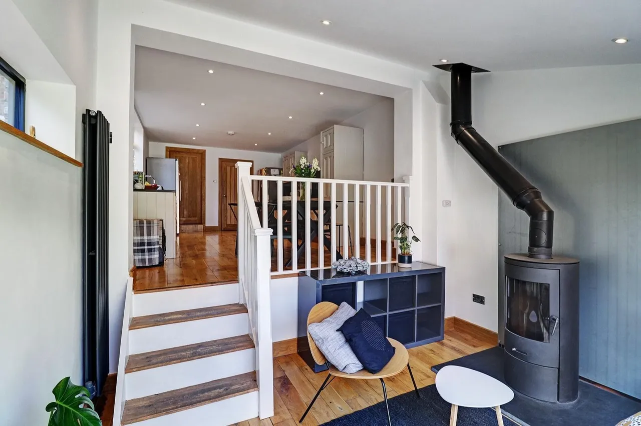 Hale Road, Hale, Cheshire WA15 9HQ, photo 24