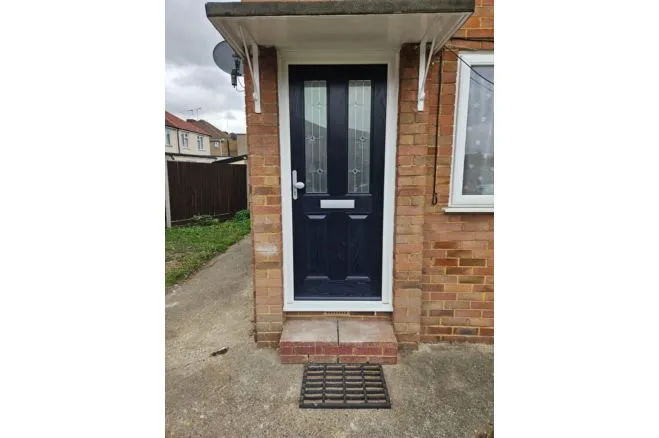 Peninsular Close, Feltham, TW14, photo 24