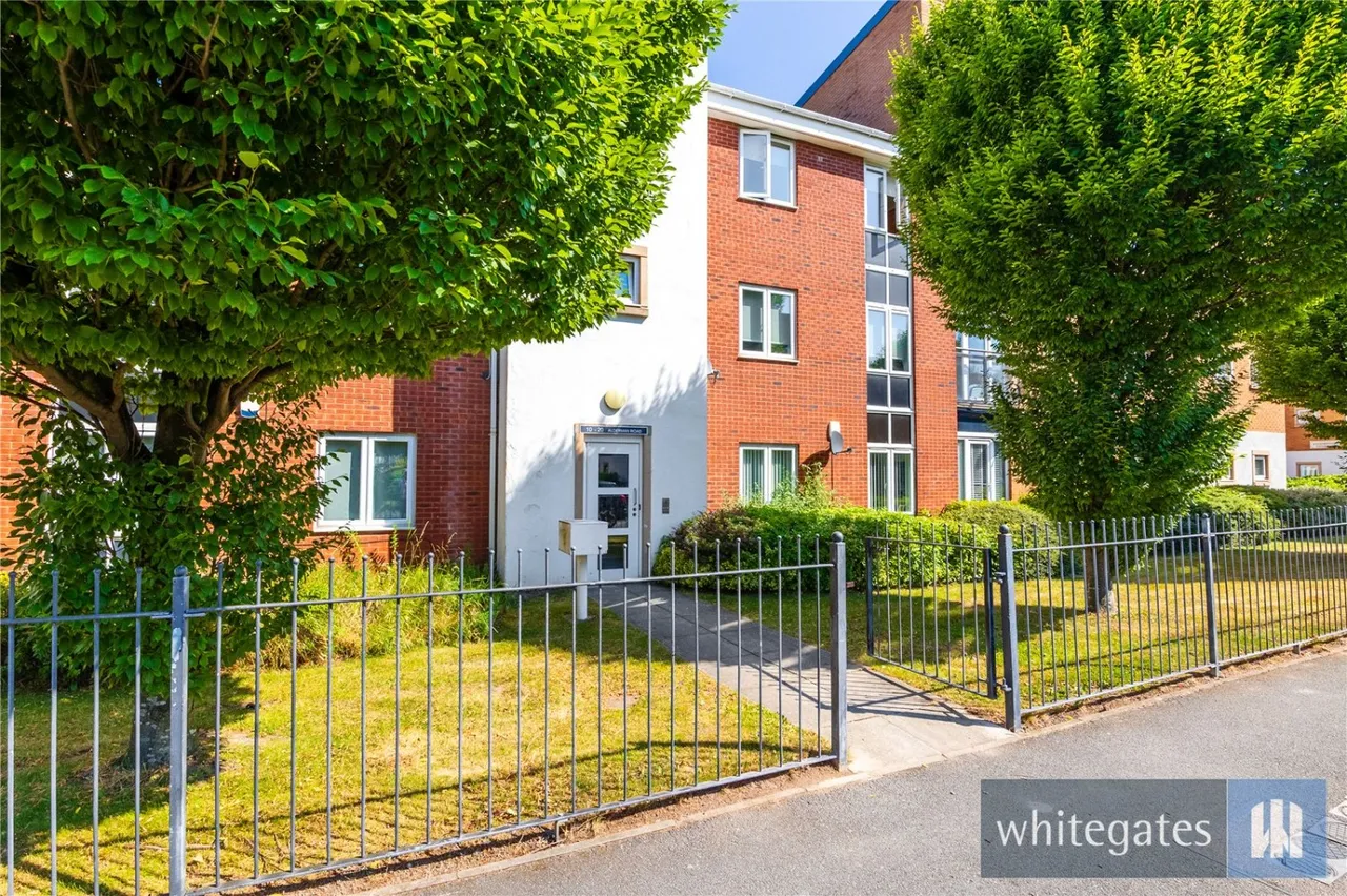 2 bed flat for sale, Alderman Road, Liverpool, L24