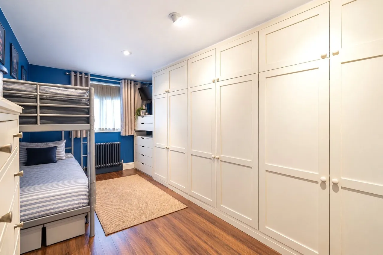 Churchill Gardens, Pimlico, SW1V, photo 5