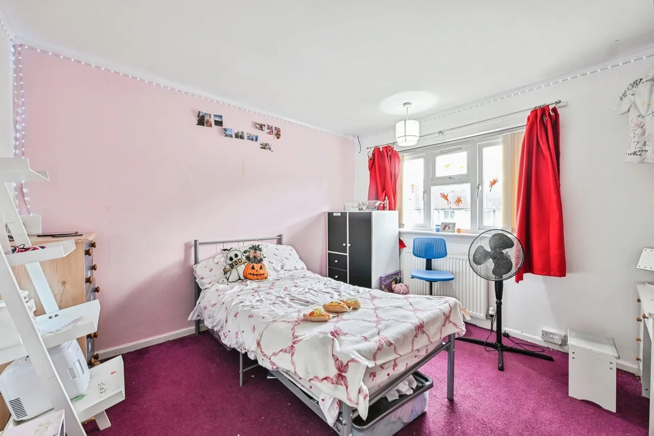 Gardendale Avenue, Clifton, NG11, photo 11