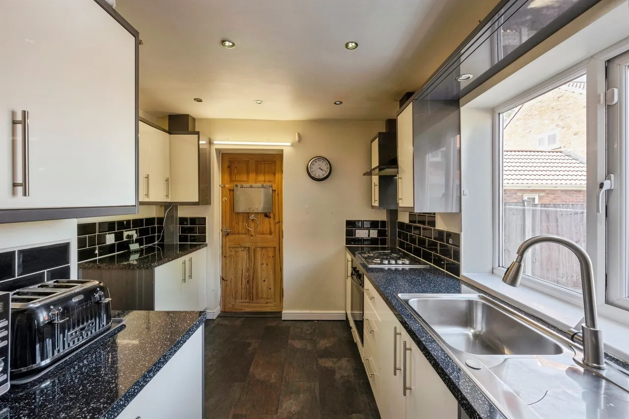 Hillsborough Road, Cantley, DN4, photo 7